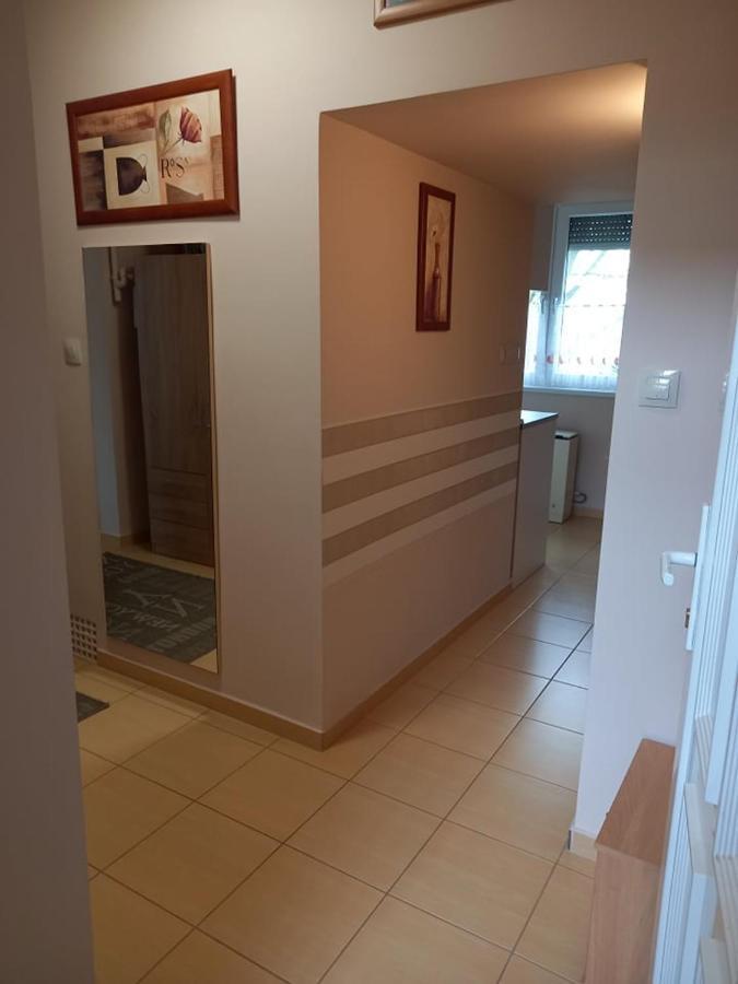 Zenit Apartman Makó Exterior foto