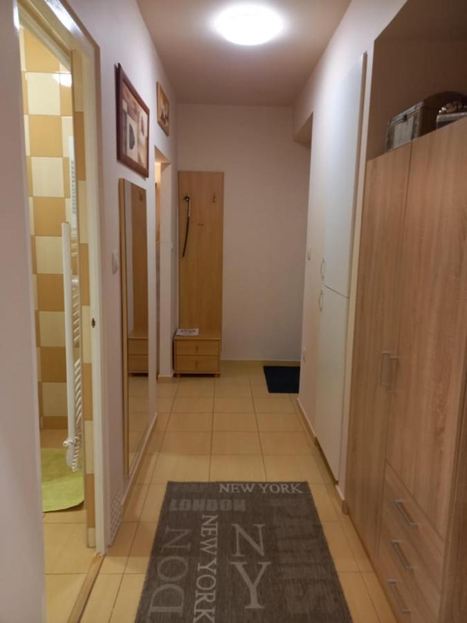 Zenit Apartman Makó Exterior foto